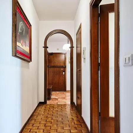 Διαμέρισμα Apt Venice City *